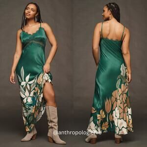 NWT Bl-nk Bare V-Neck Floral Print Maxi Dress - 2X